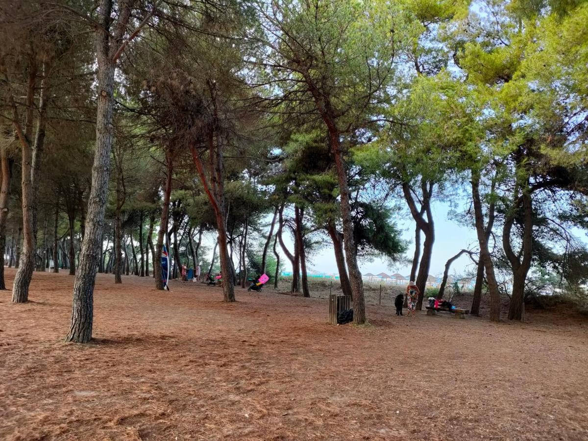Appartamento Con Piscina Green Bay Village Pineto Dış mekan fotoğraf